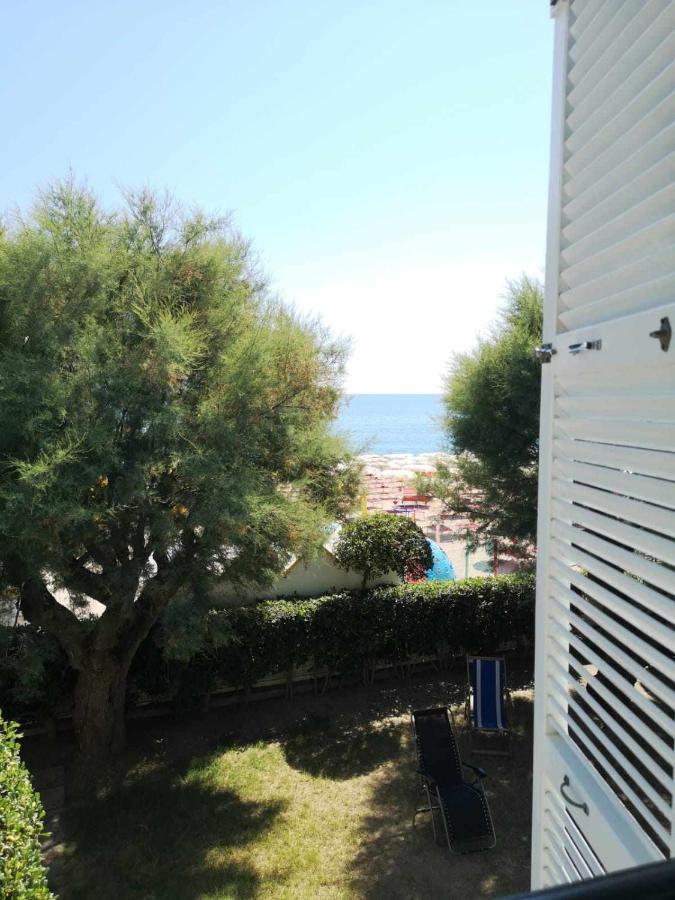 Appartamento Giardino sul Mare Numana Esterno foto